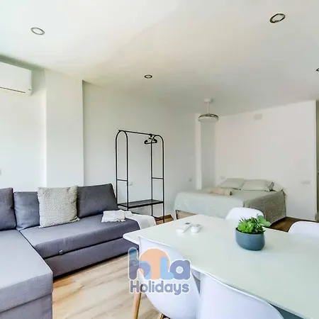 Estudio Recién Reformado, Piscina, Cerca De Playa Y Centro *